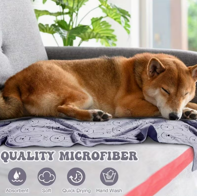 GroomVault™ Quick-Dry Microfibre Pet Towel
